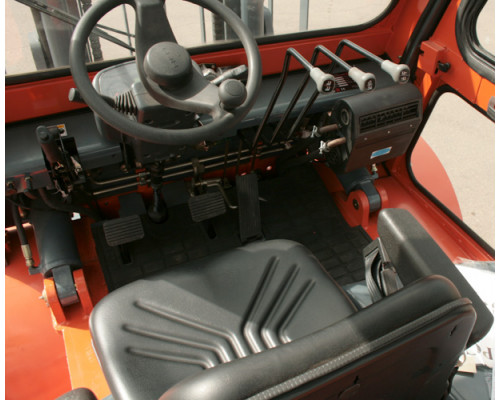 Дизельный погрузчик HELI CPCD50-(05)