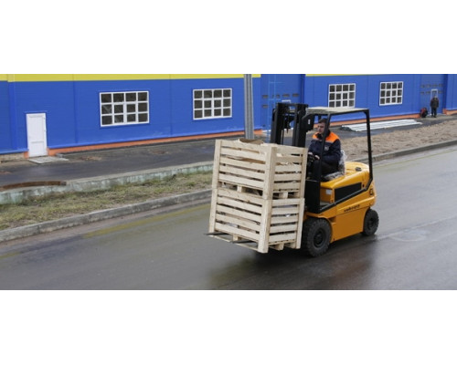 Вилочный электропогрузчик АМКОДОР Е16