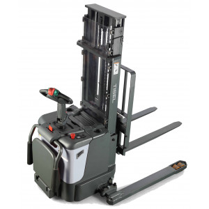 Самоходный штабелер ES15SL