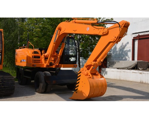 Экскаватор пневмоколесный EW-1400А