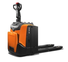 Электрическая тележка с платформой Toyota LPE220, 2.2 т